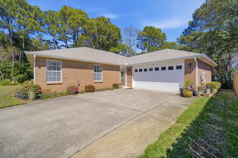 366 Bay Tree Dr, Miramar Beach, FL 32550