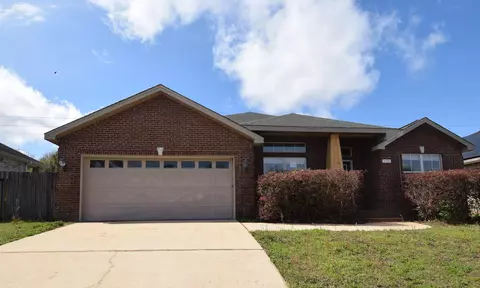111 Trailwood Ln, Crestview, FL 32539