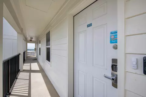 300 Gulf Shore Dr #302, Destin, FL 32541