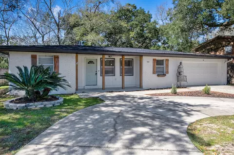 803 Linden Ave, Niceville, FL 32578