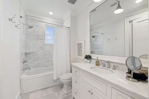Bath - 17 Compass Point Way, Watersound, FL 32461 photo 5 of 9