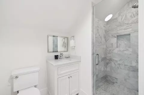 Bath - 17 Compass Point Way, Watersound, FL 32461 photo 9 of 9