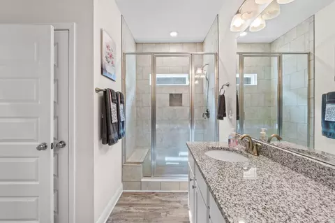 Bath - 93 Dusky Way, Freeport, FL 32439 photo 3 of 3