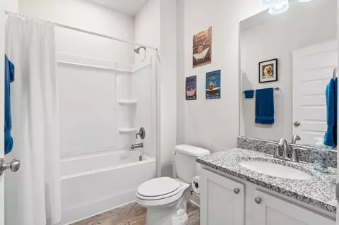Bath - 93 Dusky Way, Freeport, FL 32439 photo 1 of 3