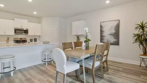 Dining - 4706 Marine Loop, Crestview, FL 32539 photo 3 of 4