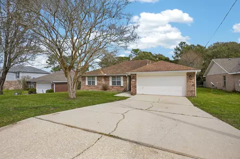4717 Whitewater Ln, Crestview, FL 32539 photo 3