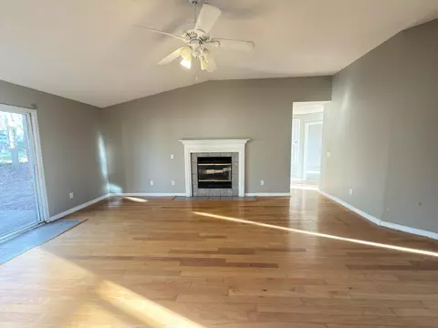 Living - 1214 Northview Dr, Crestview, FL 32536 photo 6 of 6
