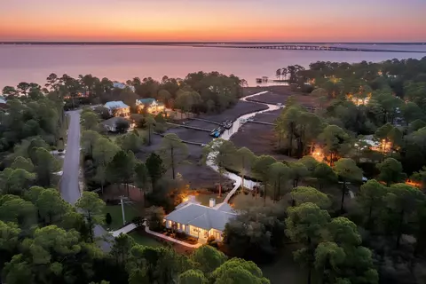 252 Pisces Dr, Santa Rosa Beach, FL 32459