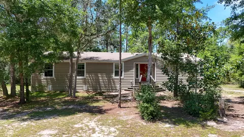 4012 Edwards Rd, Southport, FL 32409
