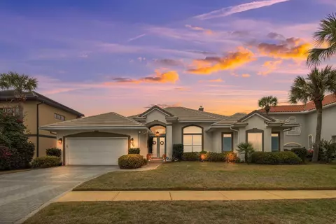 70 Siesta Blf, Destin, FL 32541