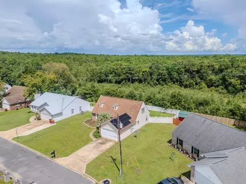 View/Area - 147 Nicole Ln, Crestview, FL 32539 photo 4 of 7