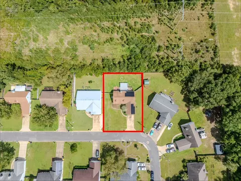 View/Area - 147 Nicole Ln, Crestview, FL 32539 photo 2 of 7