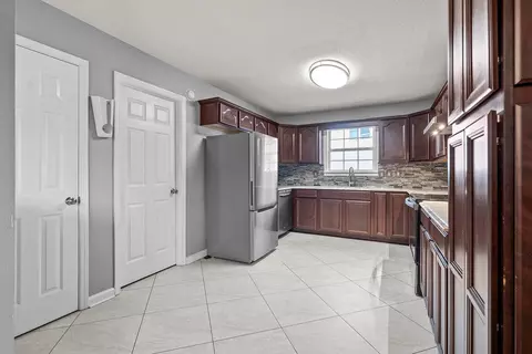 Kitchen - 147 Nicole Ln, Crestview, FL 32539 photo 1 of 3