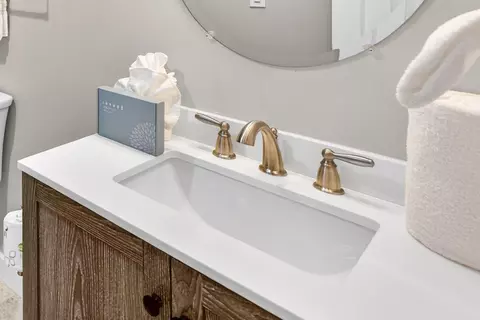 Bath - 4033 Beachside One Dr #4033, Miramar Beach, FL 32550 photo 4 of 4