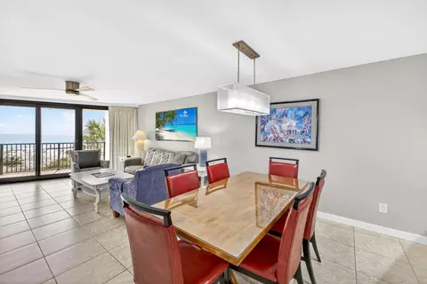 Dining - 4033 Beachside One Dr #4033, Miramar Beach, FL 32550 photo 1 of 3