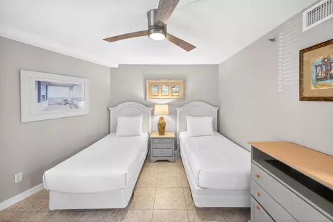 Bedroom - 4033 Beachside One Dr #4033, Miramar Beach, FL 32550 photo 5 of 7