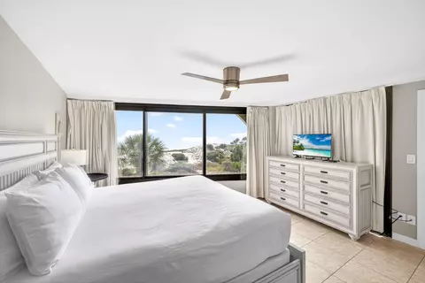 Bedroom - 4033 Beachside One Dr #4033, Miramar Beach, FL 32550 photo 2 of 7