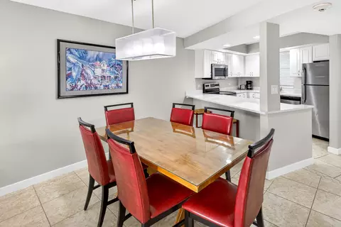 Dining - 4033 Beachside One Dr #4033, Miramar Beach, FL 32550 photo 2 of 3