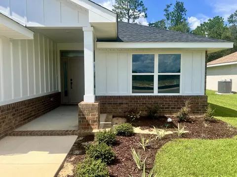 5310 Hidden Pines Cir, Milton, FL 32583