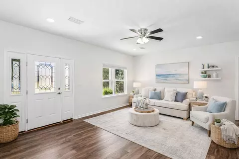 Living - 132 Tranquility Dr, Crestview, FL 32536 photo 1 of 3