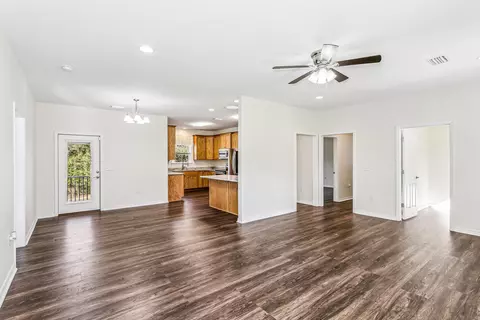 Living - 132 Tranquility Dr, Crestview, FL 32536 photo 3 of 3