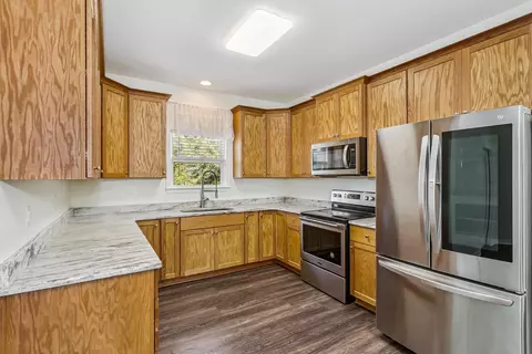 Kitchen - 132 Tranquility Dr, Crestview, FL 32536 photo 2 of 3
