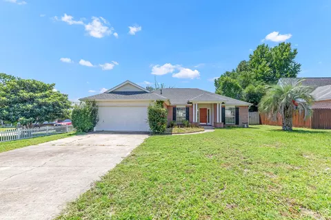 311 Seattle Slew Ct, Crestview, FL 32539