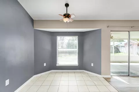 Living - 311 Seattle Slew Ct, Crestview, FL 32539 photo 7 of 7