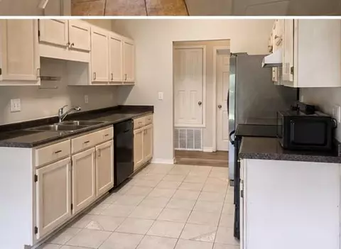 Kitchen - 311 Seattle Slew Ct, Crestview, FL 32539 photo 1 of 1