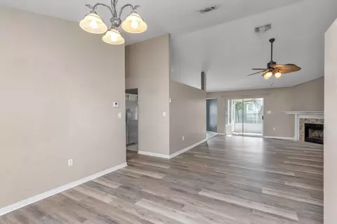 Living - 311 Seattle Slew Ct, Crestview, FL 32539 photo 5 of 7