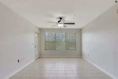 Living - 4090 Dancing Cloud Ct UNIT 250, Destin, FL 32541 photo 3 of 4