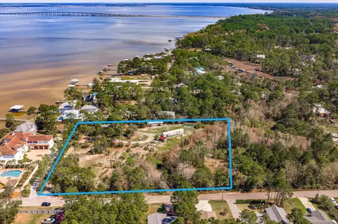 184 N Eden Park Dr, Santa Rosa Beach, FL 32459