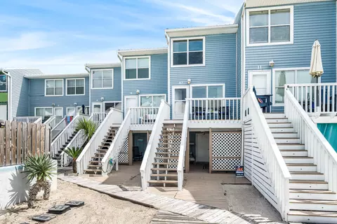 1430 Tina Dr #10, Navarre, FL 32566