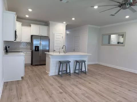 Kitchen - 21 Redbird Loop, Destin, FL 32541 photo 2 of 5