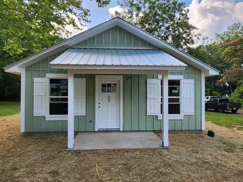 22853 N Mcphail Farm Road St, Florala, AL 36442