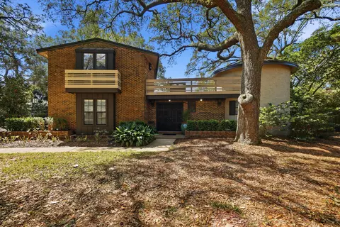 407 Marion Dr, Niceville, FL 32578