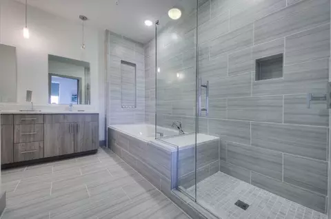 Bath - 10941 E County Hwy 30a #MUIPLE, Inlet Beach, FL 32461 photo 1 of 3