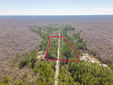 0000 Smokehouse Lake Rd, Ponce De Leon, FL 32455