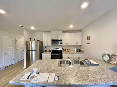 Kitchen - 3101 Van Day Way, Crestview, FL 32539 photo 2 of 3