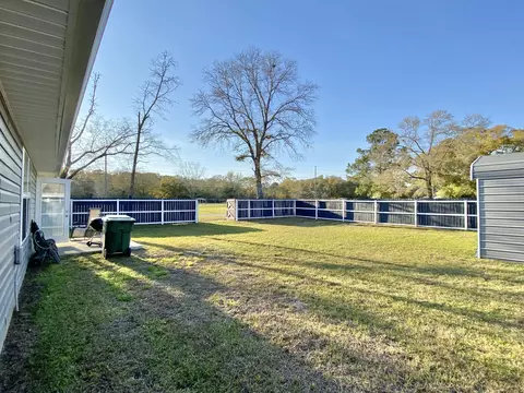 Exterior - 3101 Van Day Way, Crestview, FL 32539 photo 16 of 20