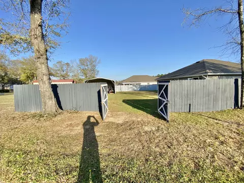 Exterior - 3101 Van Day Way, Crestview, FL 32539 photo 8 of 20