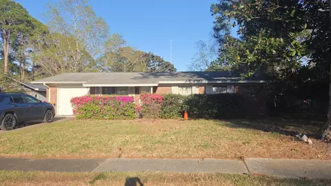 224 SW Deluna Rd, Fort Walton Beach, FL 32548