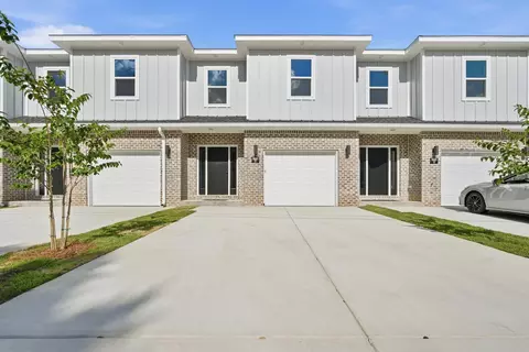 704 Ferguson Dr #1, Fort Walton Beach, FL 32547