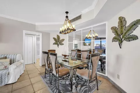 1096 Scenic Gulf Dr UNIT 207, Miramar Beach, FL 32550