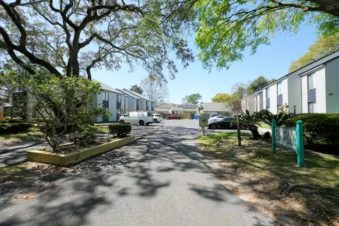 132 SElm Ave #E, Fort Walton Beach, FL 32548