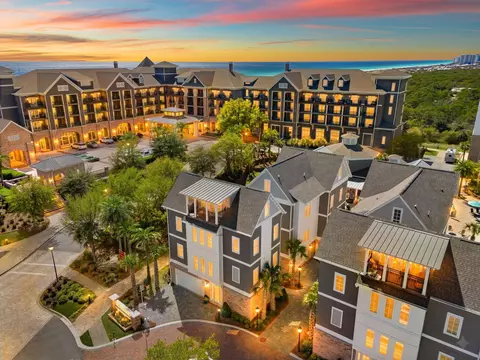 413 Henderson Cottage Way, Destin, FL 32541