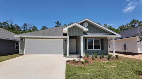 6520 Firefly Dr, Milton, FL 32583