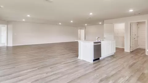 8689 Philippi St, Milton, FL 32583 photo 7