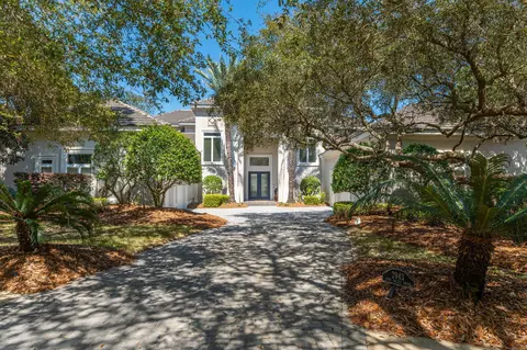 2943 Pine Valley Dr, Miramar Beach, FL 32550