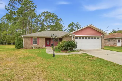 Exterior - 4237 Melton Rd, Milton, FL 32583 photo 2 of 14